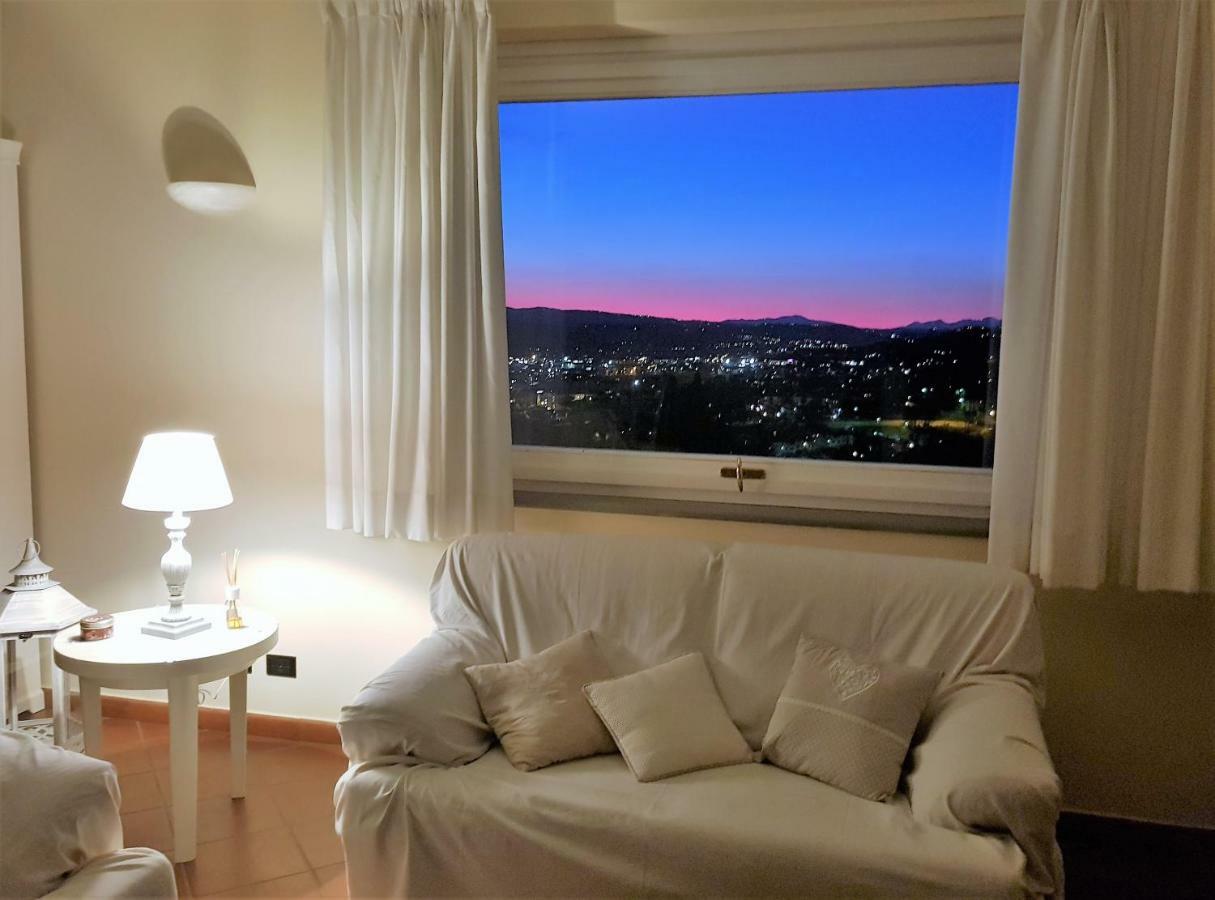 La Casa Di Chloe Daire Poggibonsi Dış mekan fotoğraf